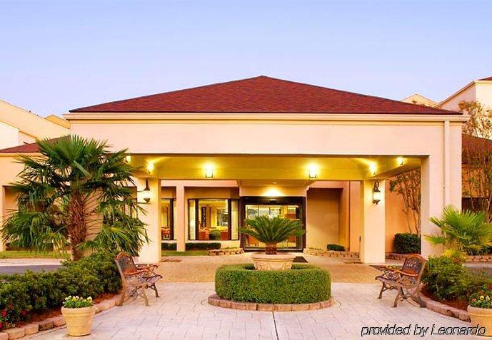 Courtyard Montgomery Exterior foto